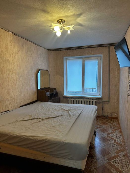 Дуже гарненька квартира в районі Світанка.