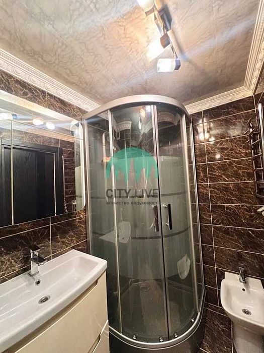 Продаж 3-кім квартири з якісним ремонтом Івасюка (П)