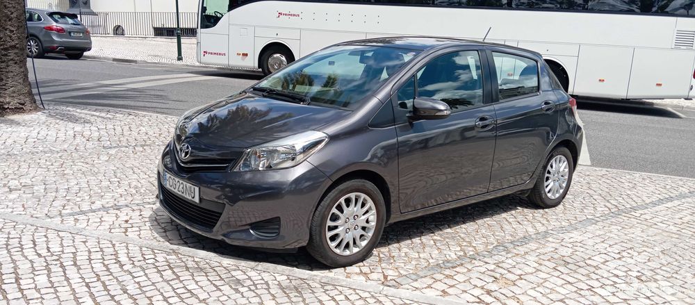 Toyota Yaris 1.3 vvti 100 CV 101000 km
