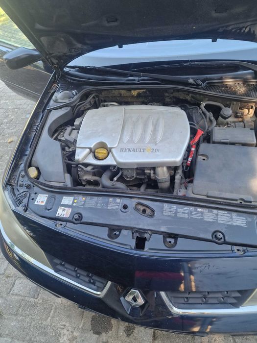 renault laguna 2.0