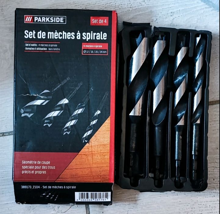 Набір свердл по дереву Parkside ,набор свёрл 

Кількість: 4 шт.
Діамет