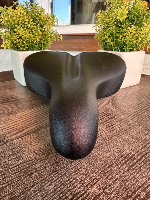 Сидушка на велосипед Leon 262*195 Седло велосипедное Сиденье Новое