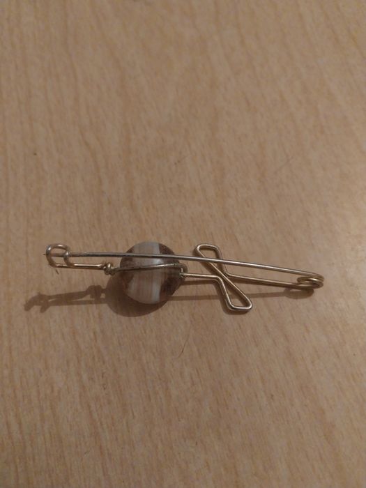 Stara broszka z czasów prl-u