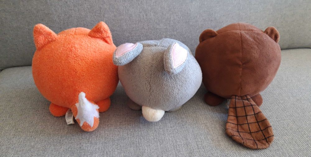 Conjunto de peluches.