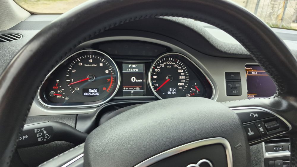 Продам Audi Q7 4l 2013