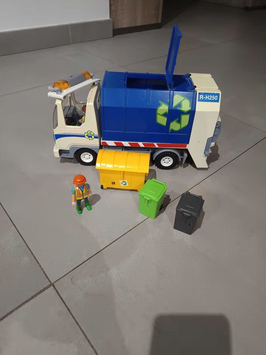 Playmobil- policia, bombeiros e camião