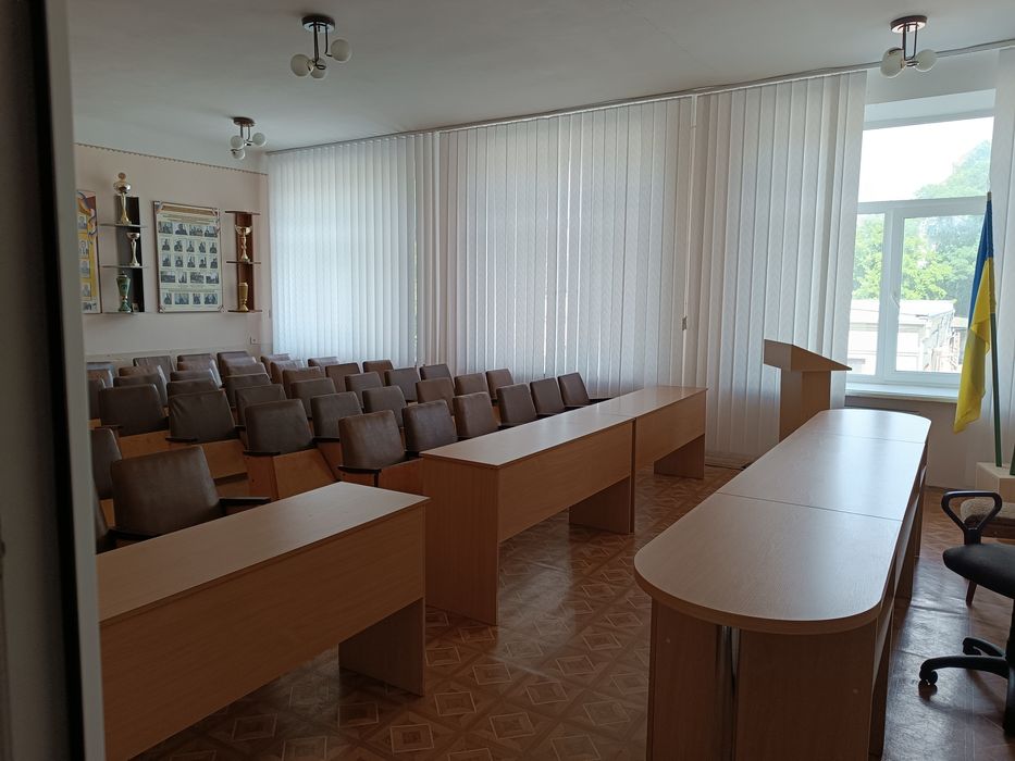 Довготривала оренда офісного приміщення 48.4м² по вул.Білецька