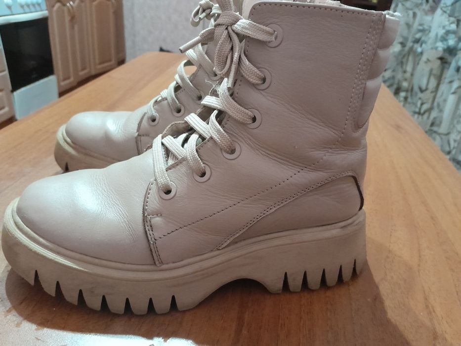 Зимові шкіряні черевики