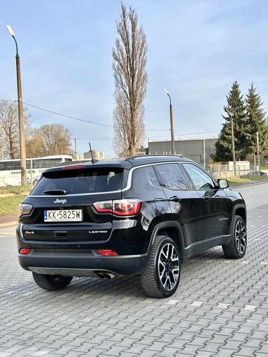 Jeep Compass 2018 4x4 salon Polska
