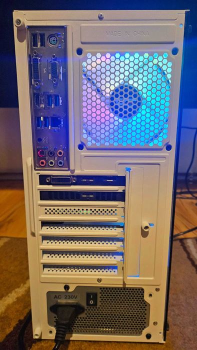 Komputer Stacjonarny Do Gier Gamingowy i7 6700K | 24GB RAM | RTX 2060