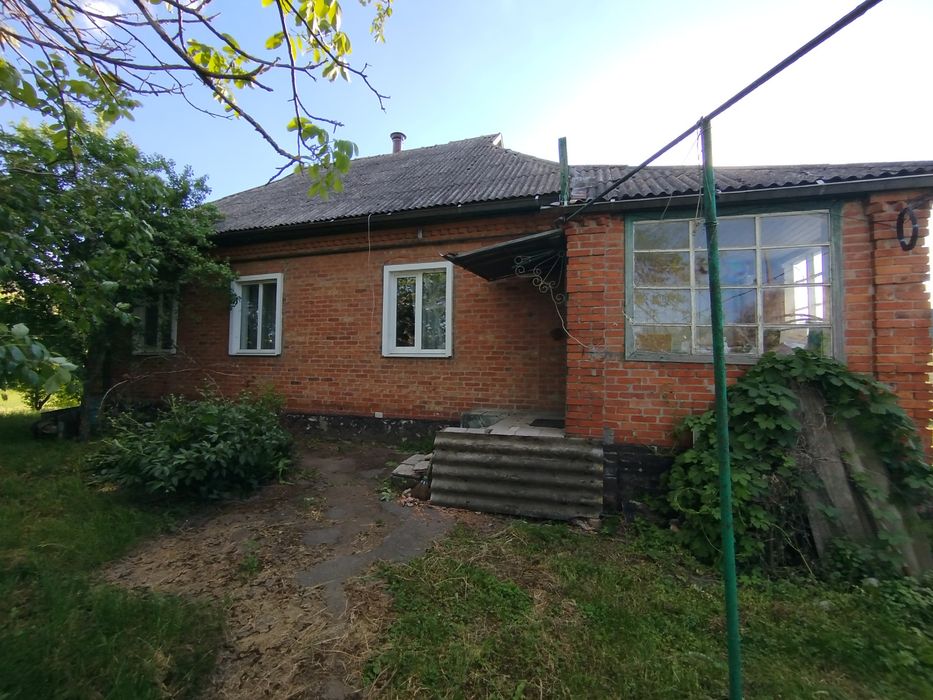 Будинок 85 м²  ділянка 28 соток  продаж Миргород