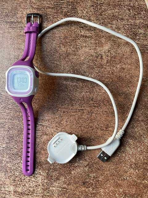 Zegarek Garmin Forerunner 15 + ładowarka.
