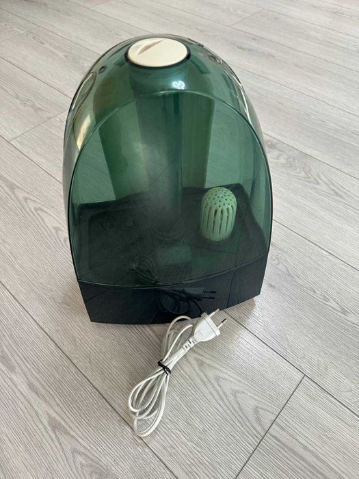 Зволожувач повітря Maxcan 5,2 л в робочому стані