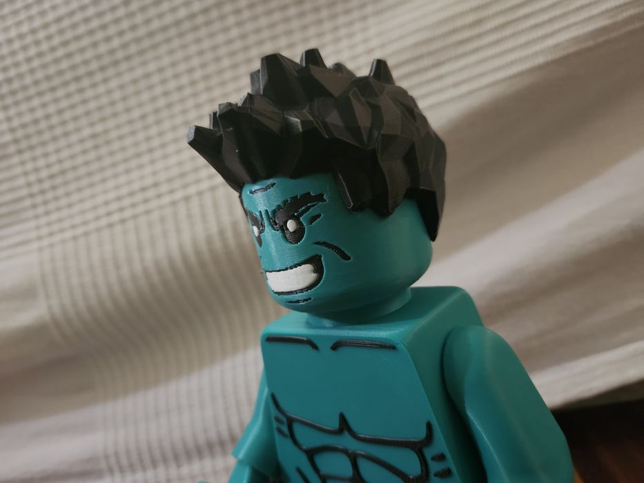 Bonecos Marvel Avengers 3D em forma de Lego gigante