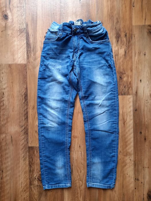 Spodnie dżinsowe jeansy rozmiar 134