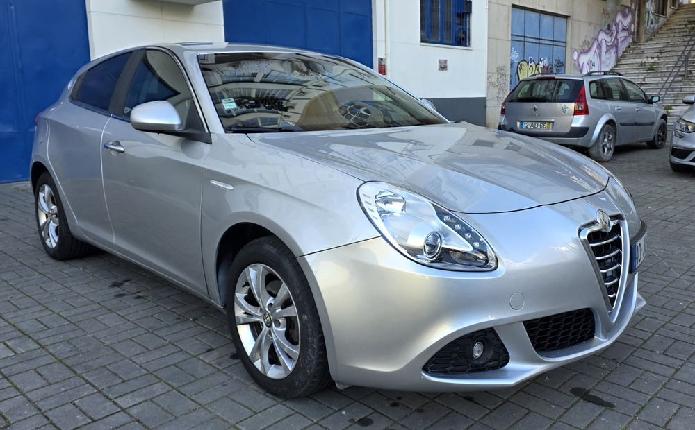 Alfa Romeo Giulietta 1.6Diesel Nacional 2010