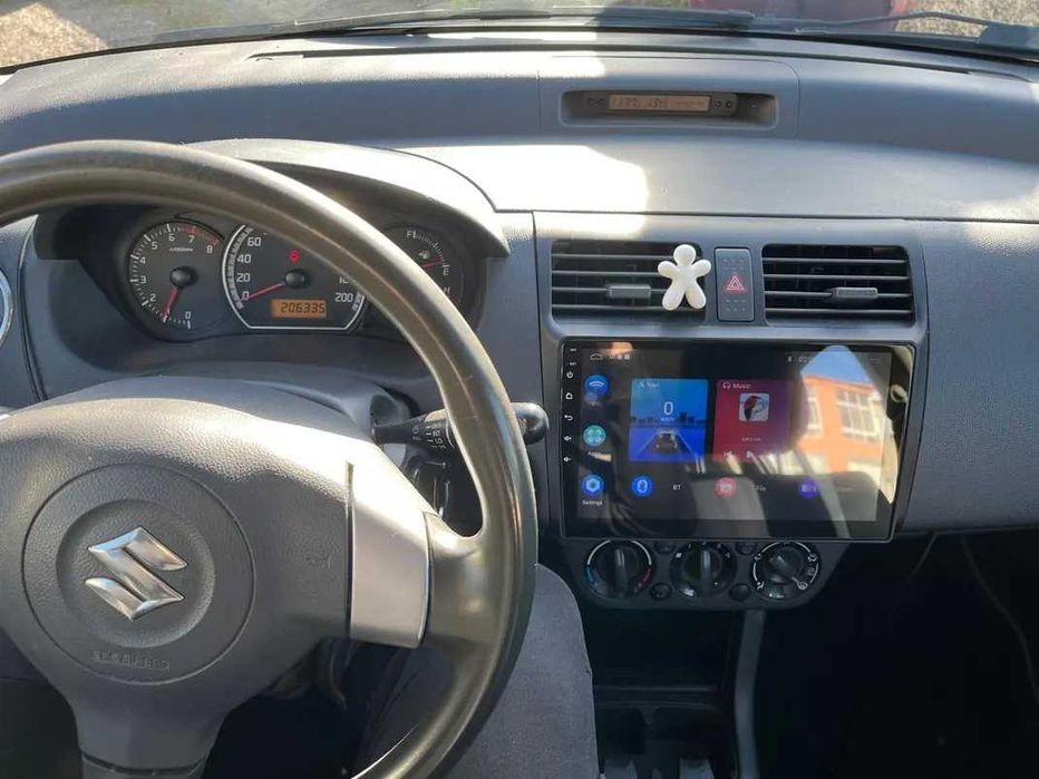Suzuki Swift 1.3 4WD 4x4 Gasolina 2008 - Matrícula Suíça