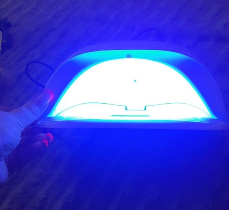 Лампа SUN 54W  для манікюру