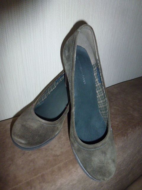 TOMMY HILFIGER buty rozmiar 40 -41 oryginalne nowe skóra naturalna