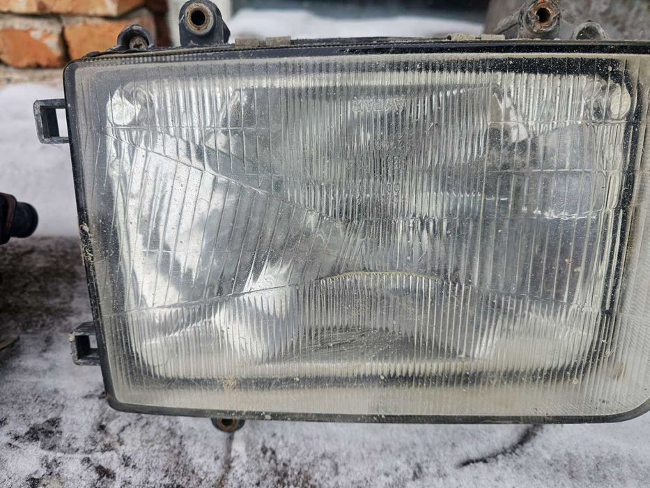Фари в доброму стані  на ДАФ 95