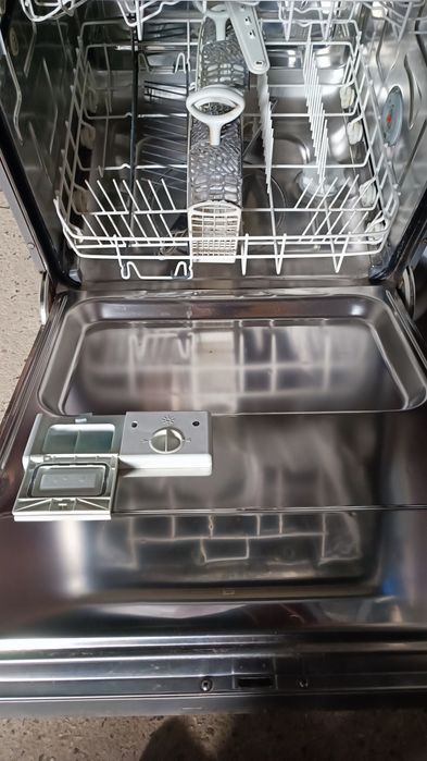 Máquina de lavar loiça Fagor  em excelente estado