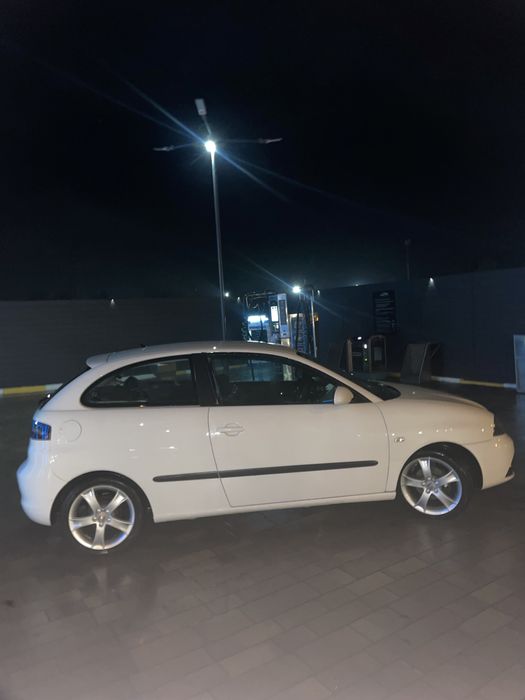 Seat ibiza 2008 купе