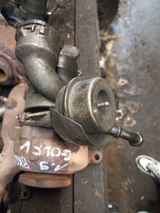 Turbina turbosprężarka turbo 1.9 Golf V Bora Audi Seat Leon