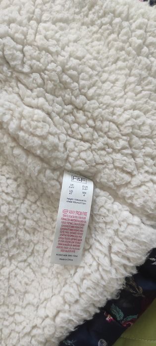 Безрукавка жилетка для дівчинки