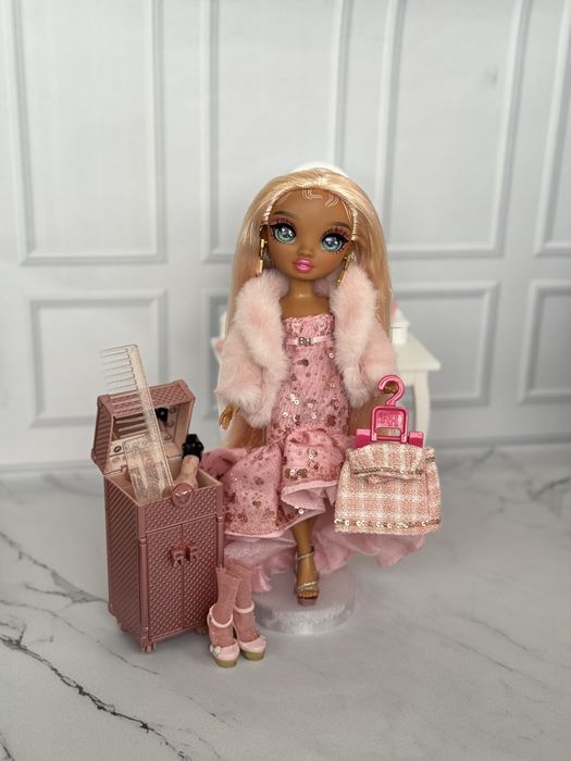 Sabrina St. Cloud Rainbow High лялька Сабріна