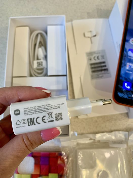 Xiaomi Redmi 9C 32 ГБ / 2 ГБ / NFC/ + чохли в подарунок!!!