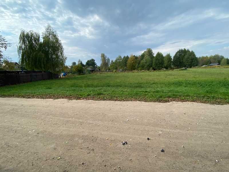 działka budowlana Koplany prąd i kanalizacja 817m