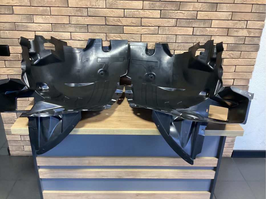 Підкрилок Передній Лівий Правий Mercedes Sprinter 907 Підкрилкі