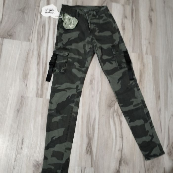 Bojówki damskie nowe  r.S