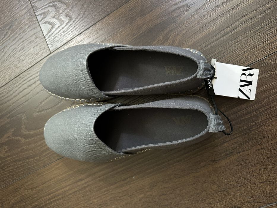 Еспадрильї Zara сірі