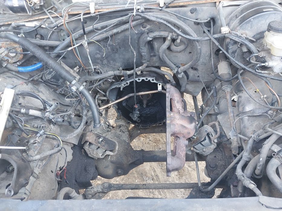 Skrzynia biegów manualna reduktor isuzu trooper I 2.6 benzyna
