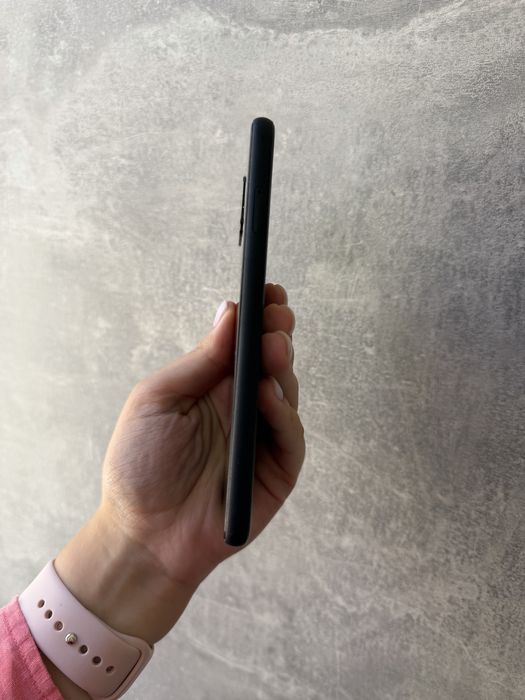 Pixel 4 6/128 в майже ідеальному стані. Гарантія 30 днів