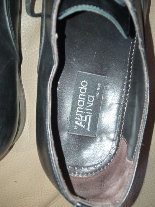 Sapatos clássicos pretos Armando Silva