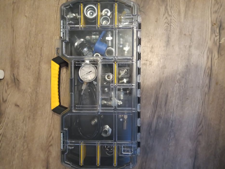 Wloskie złącza hydrauliczne