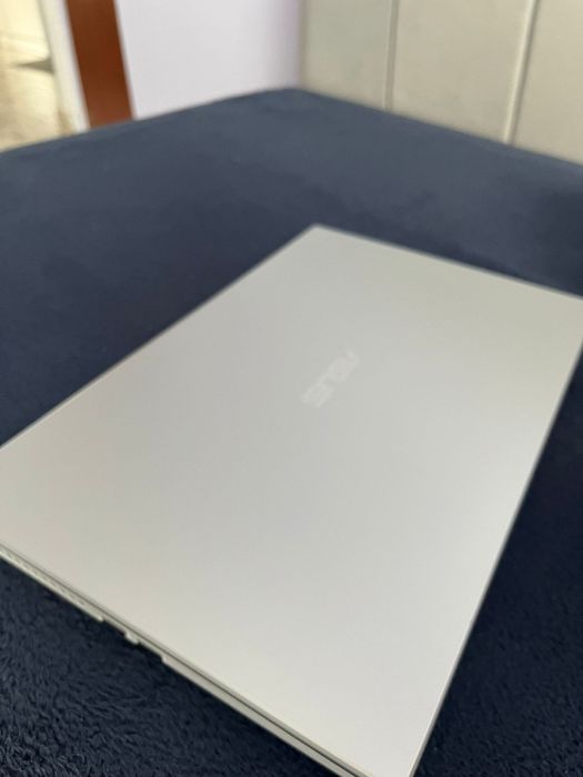 Laptop Asus 15,6