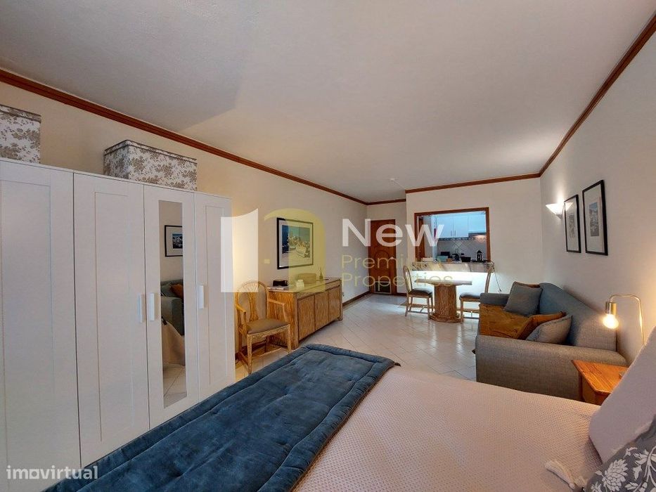 Apartamento T0 nas Areias de São João - Albufeira.