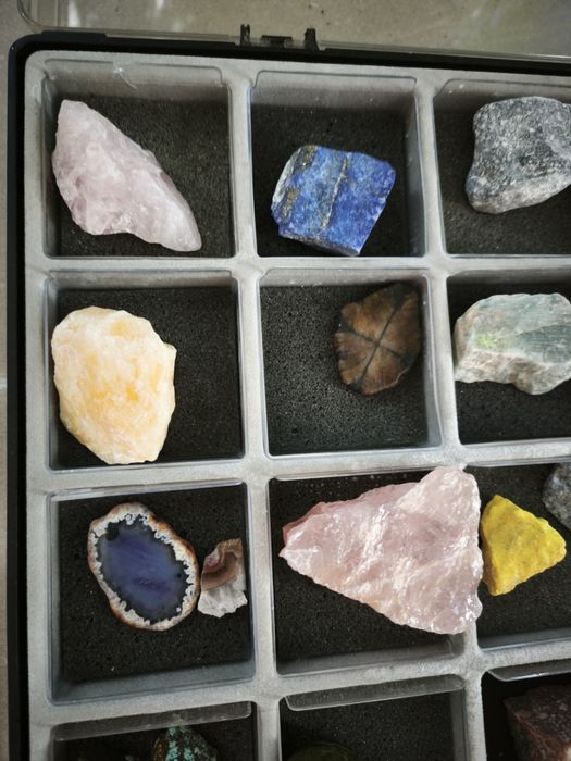 Coleção minerais grandes