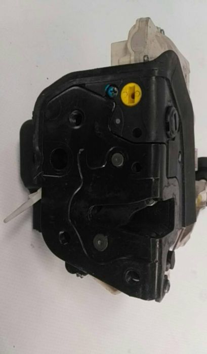 Fechadura / fecho porta trás esquerdo AUDI A4 (8EC, B7)