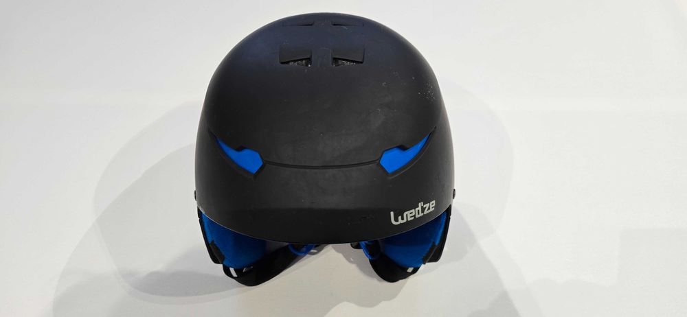 Kask narciarski marki WED’ZE z Decathlon