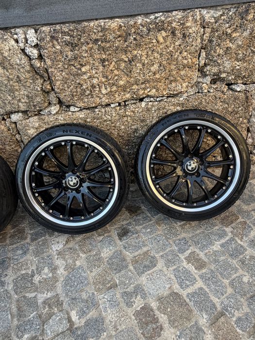 Jantes 19 com pneus furação 5/120