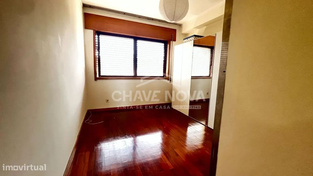 Apartamento T3 - Constituição - Porto