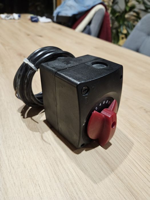 Siłownik elektryczny RED ST06