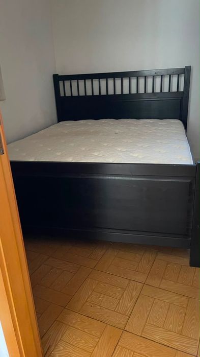 Cama de casal C/ colchão