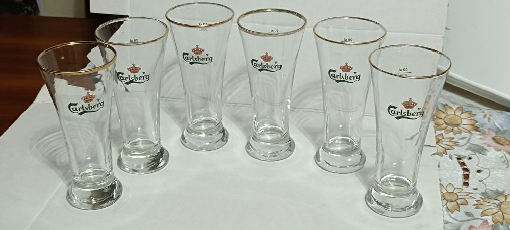 Copos de cerveja Carlsberg