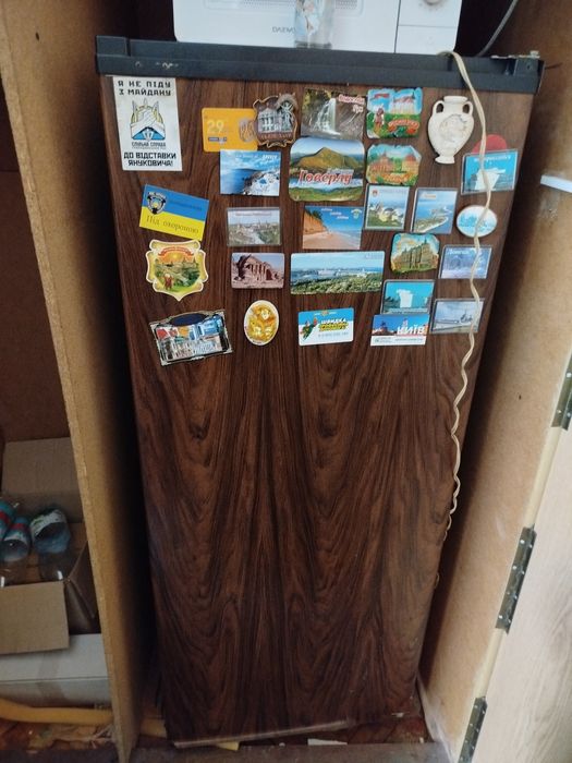 Продам холодильник Донбас 9М