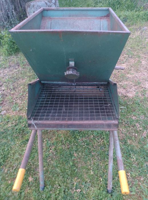 Maquina limpar azeitonas